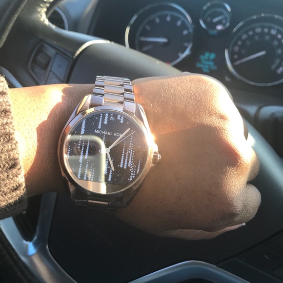 Michael Kors smart watch - Picture 1 of 6